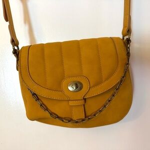 Universal Thread Mustard Yellow Crossbody Bag